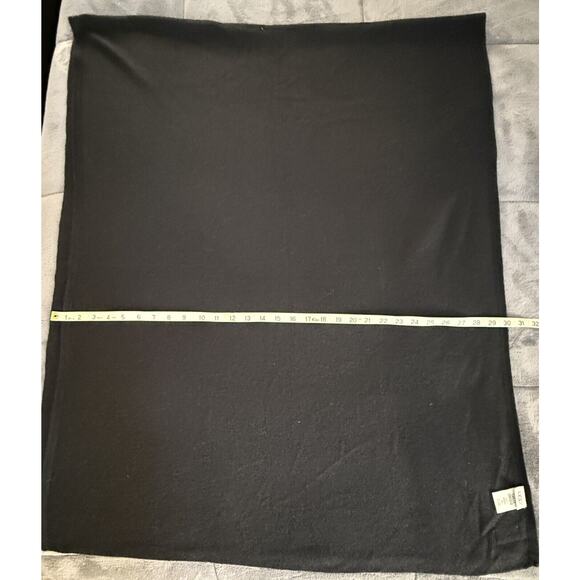 Ugg Luxe Wrap Scarf Wool & Cashmere Blend Black COA 30x74 Warm, Soft Cozy NWOT - Picture 8 of 11